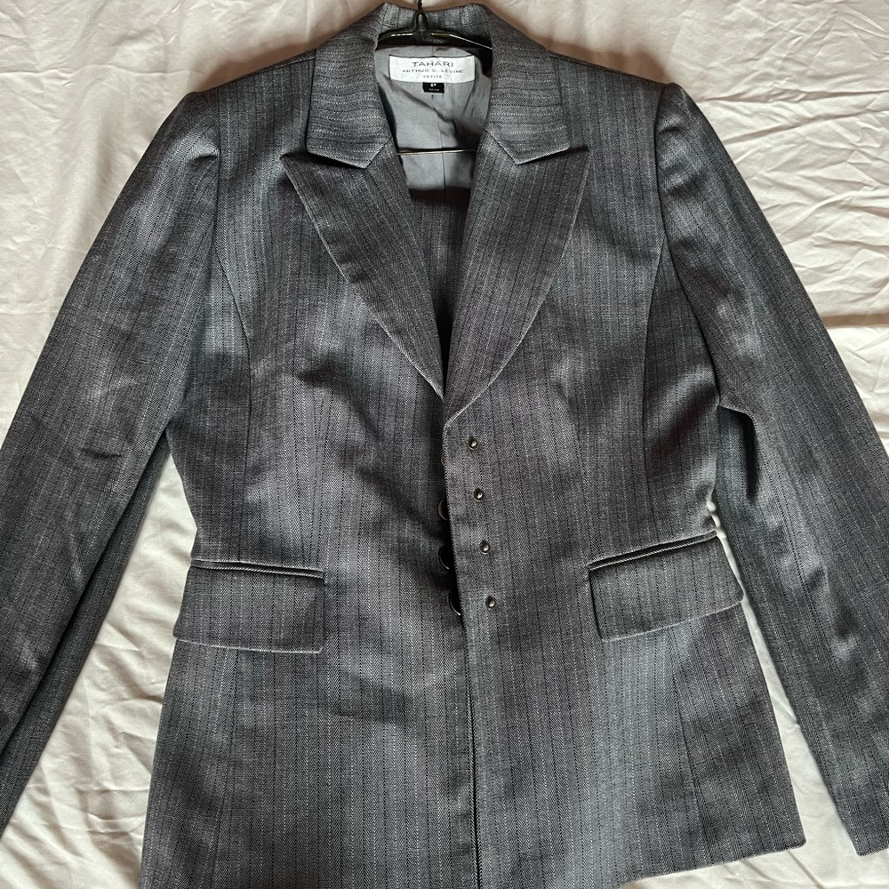 Tahari Gray Pinstripe Blazer